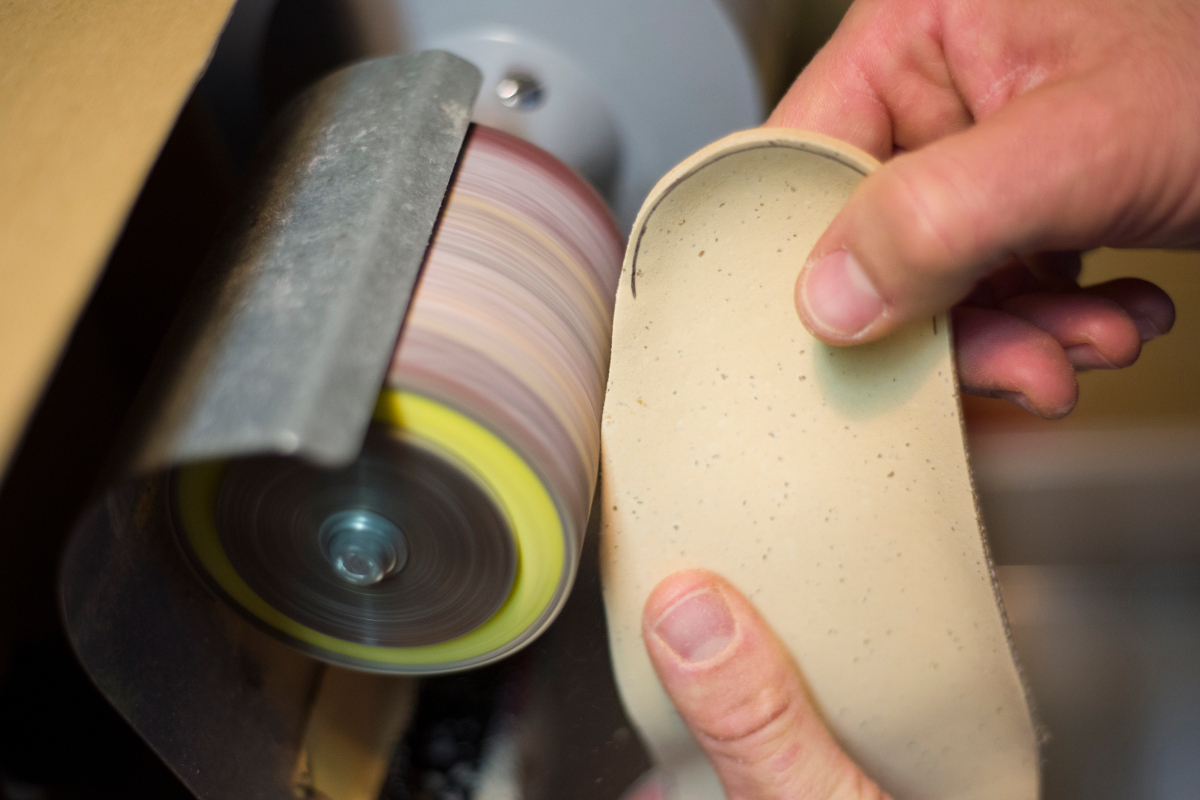 Schuhmachen und Sohlenanpassung